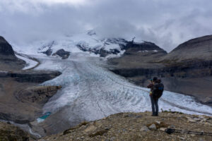 What to Pack for the Berg Lake Trail