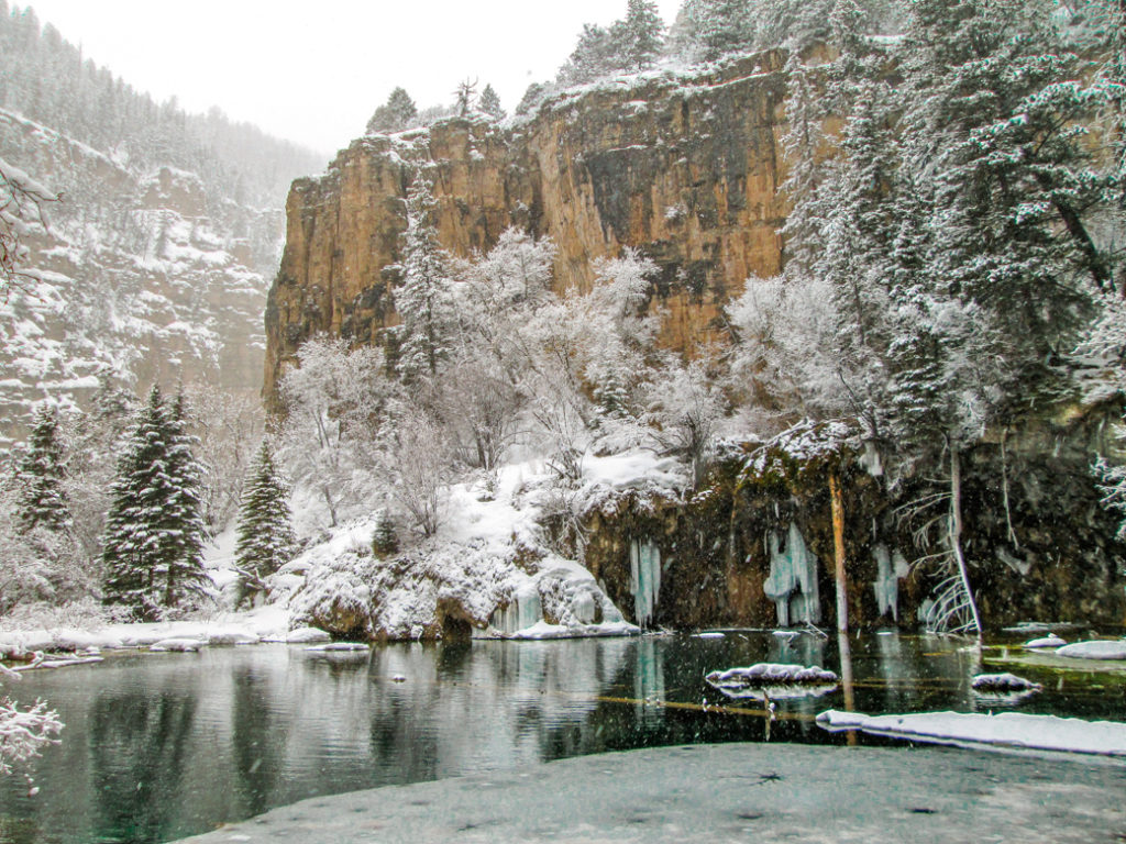 Hanging Lake near Aspen. One of the best lake hikes in Colorado.