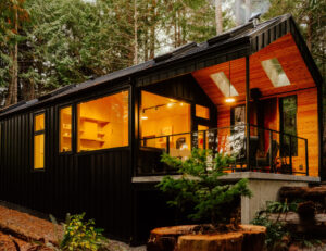 60 Cozy Cabins Near Vancouver for a Weekend Getaway
