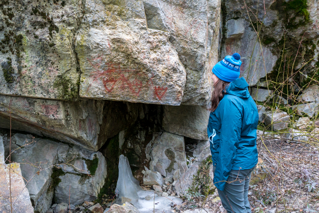 Looking at Pictographs on the Stein River Trail