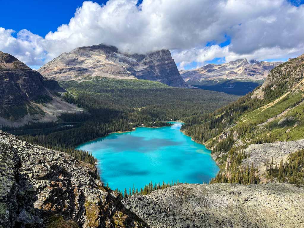 Looking down to Lake O'Hara from Yukness Ledges