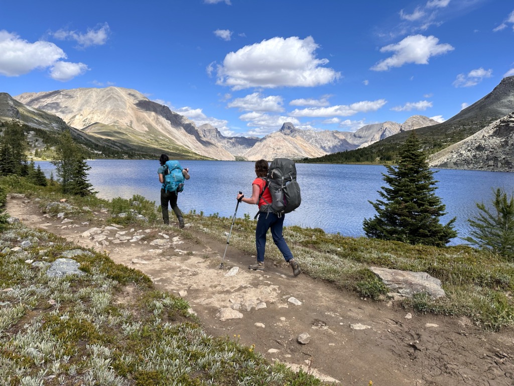 Hikers on the trail around Ptarmigan Lake in Banff National Park