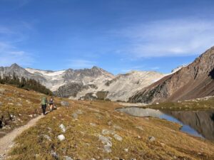 Russet Lake Hiking and Backpacking Trail Guide