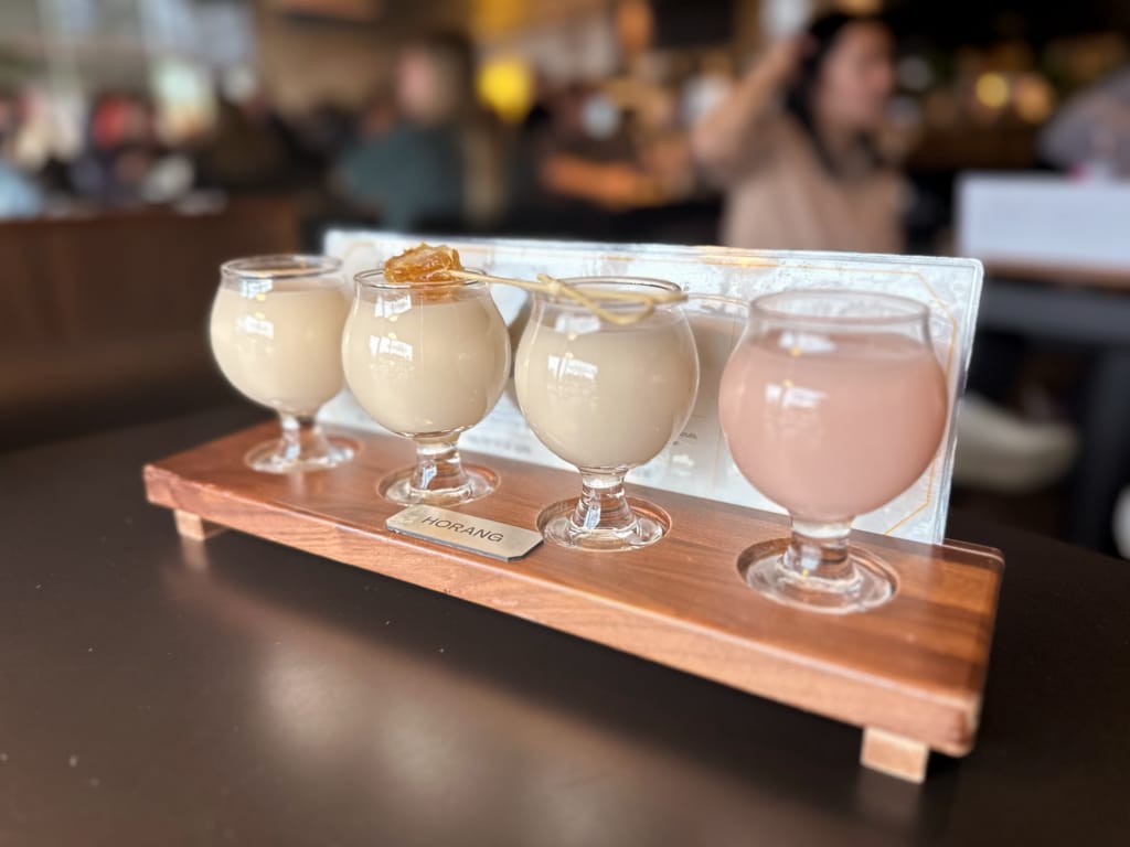 A flight of makgeolli at Horang