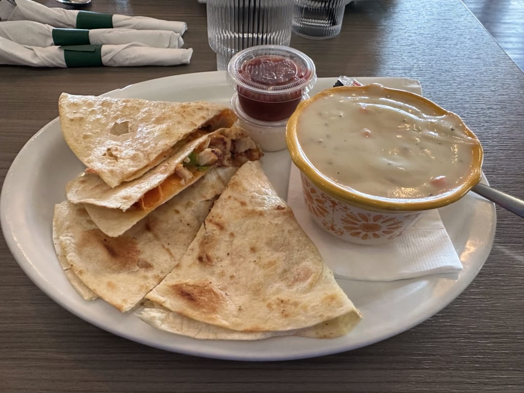 Quesadilla at Kinuseo Cafe