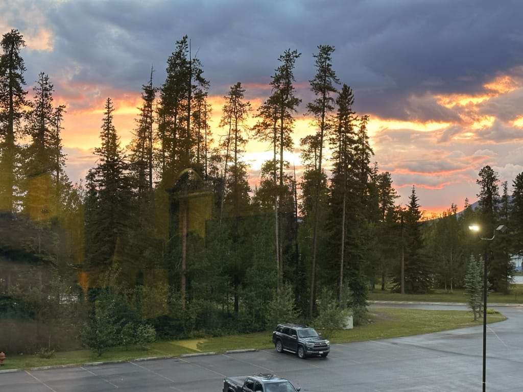 Sunset in Tumbler Ridge